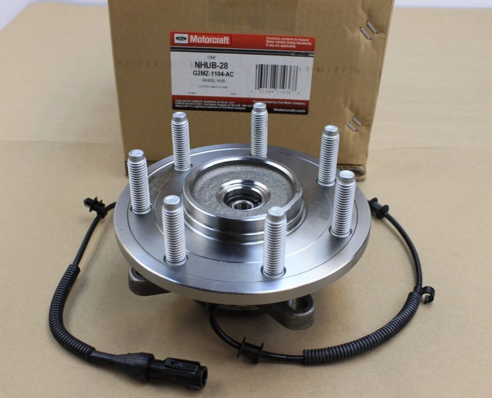 Cubo de roda dianteira e rolamento para 2005-2008 Ford F-150 7 lugares 4x4 - Imagem 1 de 4