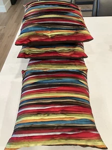 WILLIAMS SONOMA HOME x4 Throw Pillows. Includes Pillows. 20” x 20”. NEW. - Picture 1 of 12