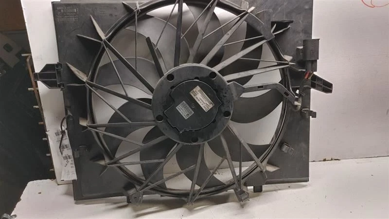 BMW 525I 2006 ventilador de refrigeración Foto 1 de 4