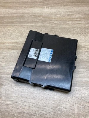 89681 47280 285000 1244 8968147280 power management control unit toyota prius+ - Image 1 of 4