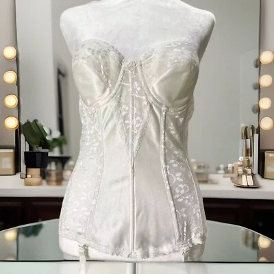 De colección Años 60 NUEVO Corsé Bustier Pinup Satén Encaje Ligas 36B Nupcial Blanco Hecho en EE. UU. Foto 1 de 4
