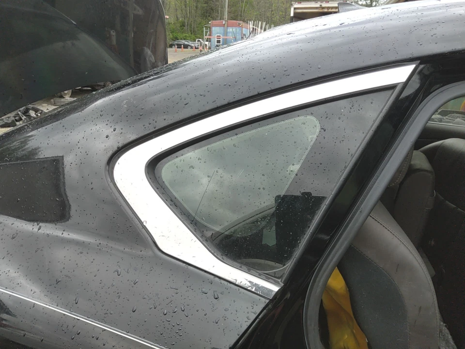 16 INFINITI Q70 Quarter Glass/window Passenger - Imagem 1 de 1