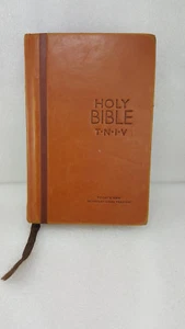 THE HOLY BIBLE-INTERNATIONAL BIBLE SOCIETY--T.N.I.V--HARDBACK COVER  - Imagen 1 de 3