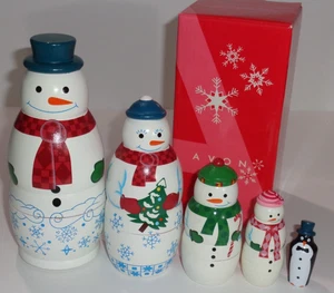 Avon Holiday Nesting Snow Family - Picture 1 of 4