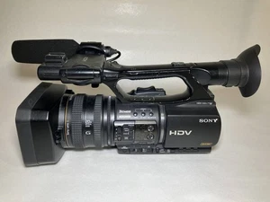 Sony Handycam HVR-Z5J Black Camcorder HDV Video Camera 20x Zoom Japanese Exc - Picture 1 of 24