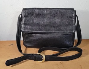 Borsa a tracolla Stone Mountain Classic in pelle nera - Foto 1 di 10