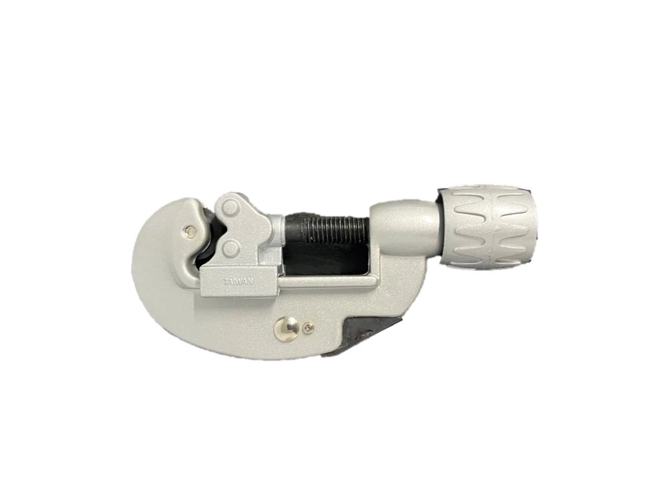 151-010 B&K Tubing Cutter 1/4" x 1" Tubing Cutters - Image 1 of 1