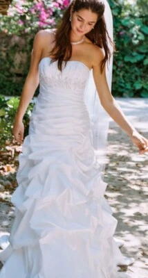 David's Bridal Mermaid Wedding Dress - Brand New, Size 12 - Image 1 of 4