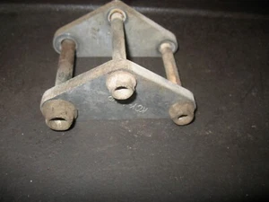 1996 XR400R FRONT ENGINE MOUNTS PLATES BRACKETS HONDA XR 400 1996-2004 - Picture 1 of 2