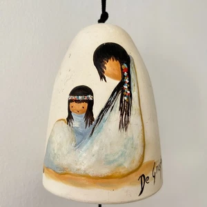 De Grazia Ton Keramik Windspiel / Glocke Indianerin und Kind & Papoose 3D - Bild 1 von 13