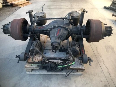 2014 USED Freightliner M2-106 Rear Axle Assy 5.875 R19-4N 19k Complete  26534 - Image 1 of 4