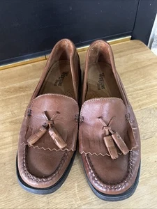 Bass Weejuns MARIETTA II Women Size 7W Brown  Tassel & Kiltie Leather Loafers - Picture 1 of 9