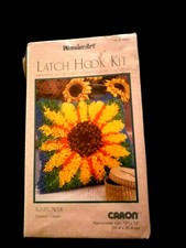 Wonder Art Latch Hook Kit Sunflower Pillow Size 12 X 12 Sealed New In Box