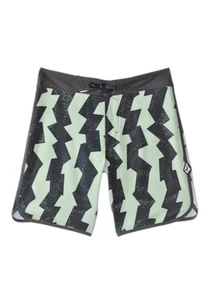 Volcom Kids Mod Wanderer Scallop Swim Shorts L113404 (Big Kids) Size 12 - Picture 1 of 2