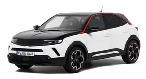 Modellauto Otto OPEL MOKKA-E GS LINE JADE WHITE G20 2021 OT1045 1:18 Neu in OVP - Picture 1 of 4