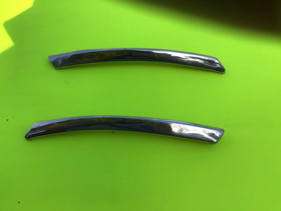 1970 chrysler 300 exterior fender trim, maybe other years - Image 1 of 4