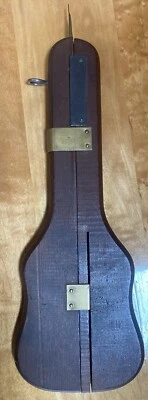 Vintage Rug Hooking Too - Image 1 of 3