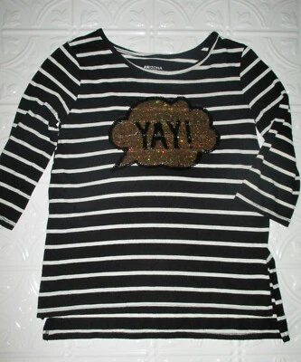 Top Arizona manga 3/4 rayas blancas y negras (¡YAY!) Lentejuelas delanteras niñas L/14 usado en excelente estado Foto 1 de 4