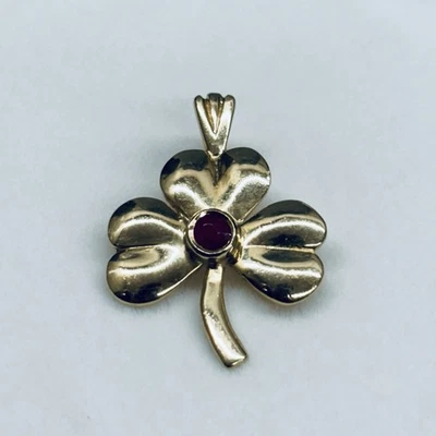 Michael Anthony Oro Amarillo 14k Rubí Trébol Hoja Irlandesa Flor Colgante Dije Foto 1 de 4