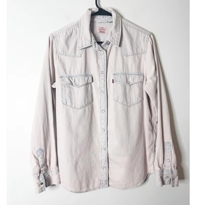 Camisa Levi’s Ultimate Western para mujer grande con botones Foto 1 de 4