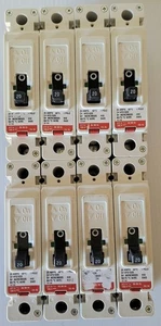 Lot of 8 Eaton Cutler Hammer HFD1020 Circuit Breaker 20A 1P 277V - Picture 1 of 6