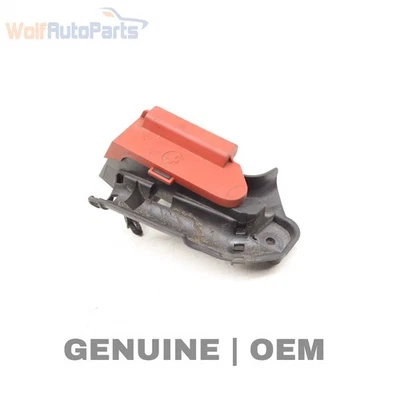 AUDI A8 QUATTRO 2011-2018 - Caja/carcasa punto de puente positivo de batería Foto 1 de 4