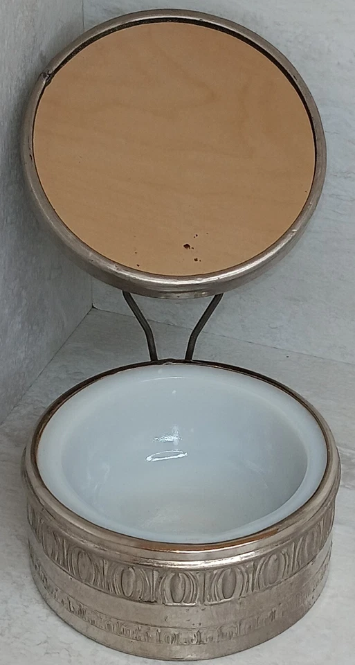 古董银色瓷器小巧型化妆镜复古德国制造 — 第 1/4 张图片