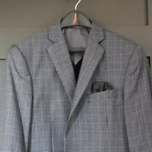 Black & Brown 'Jack' 100% wool blazer, size 40S - Picture 1 of 6