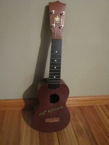 Beautiful Vintage Wooden Hawaiian Duke Kahanamoku Ukulele 21" Aloha Design #LR - Picture 1 of 8