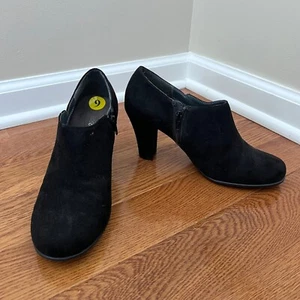 Aerosoles Black Suede Ankle Booties Block Heel Silver Accent Size 9 - Picture 1 of 7