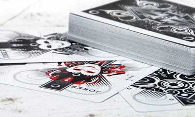 OBLIVION WHITE BICYCLE DECK OF PLAYING CARDS USPCC LINEN FINISH MAGIC GAMES - image 1 of 3