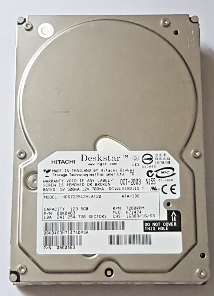 123.5 GB Ide Hitachi Deskstar HDS722512VLAT20 P-Ata 7200RPM 2MB 3.5 " Hard Drive - Image 1 of 1