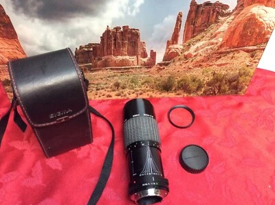 Sigma Zoom - K III 75-210mm f/3.5-4.5 Zoom Lens Minolta Clean & Clear - Image 1 of 4
