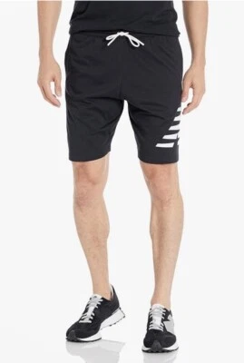 Pantalones Cortos New Balance Heathertech Para Hombre Talla Pequeña NB Logo Negros NBDry Foto 1 de 4