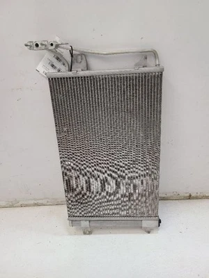 Ford Fusion 2010-2012 2,5 L condensador de aire acondicionado VIN A octavo dígito  Foto 1 de 4