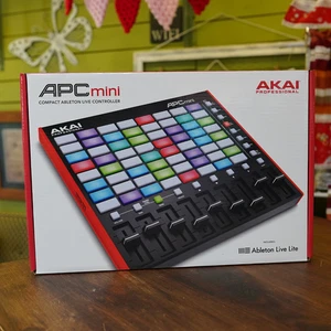 Akai Professional APC mini MK2 Kompakter Ableton Live Controller - Bild 1 von 11