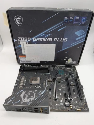 Placa madre modelo desconocido - piezas sueltas/defecto - Imagen 1 de 4