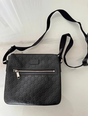 Borsello uomo  GUCCI tracolla vera pelle - Immagine 1 di 4