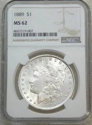 Dólar de plata Morgan 1889 NGC MS62 escarchado recién graduado soporte nuevo #V213E Foto 1 de 4