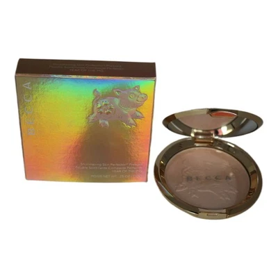 Becca Shimmering Skin Perfector Prensado “Año del Cerdo” 0.25 OZ - NUEVO EN CAJA Foto 1 de 2