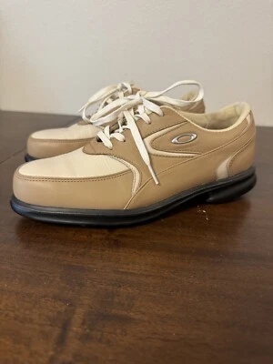 Спортивные туфли для гольфа Oakley без шнуровки размер 7,5 слайд-пила с зубьями - нужны стельки - Изображение 1 из 4