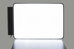 LED Leuchtkasten 80 x 55 cm zweiseitig Leuchtreklame + Fernbedienug Nasenschild - Bild 1 von 11