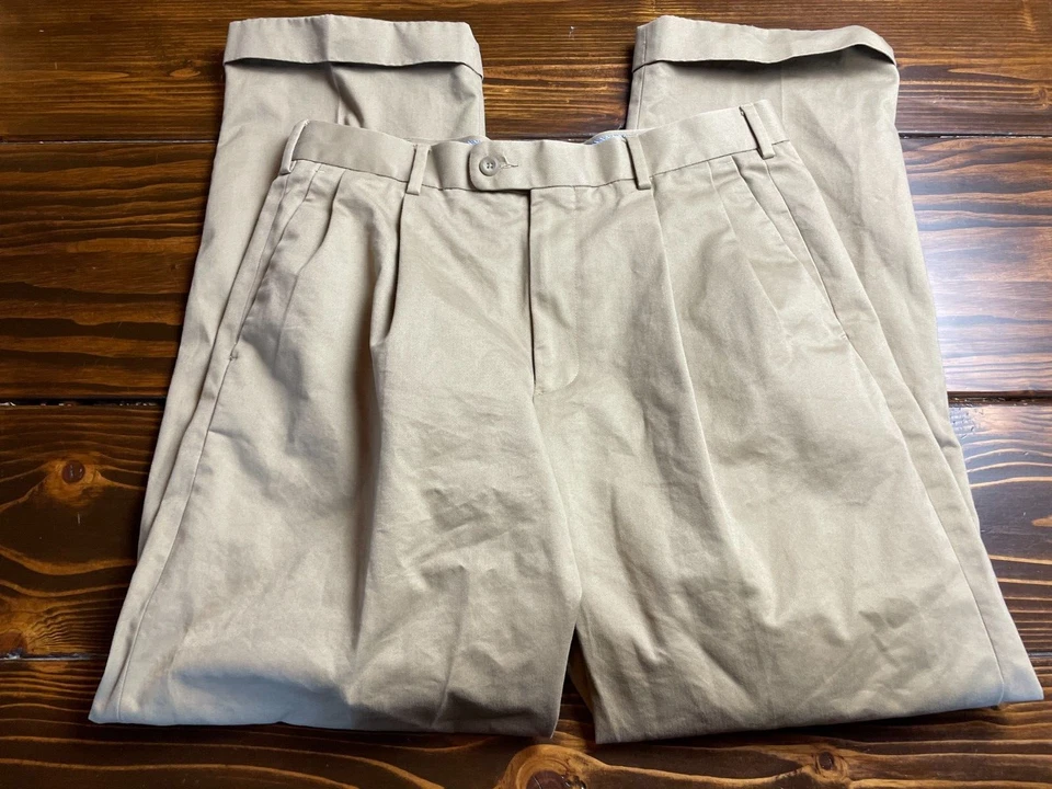 Pantalones de vestir A[x]ist, para hombre talla 33/32, tostados, pierna recta, frente plano, dobladillo Foto 1 de 4