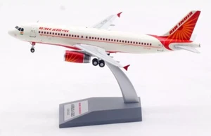 AIRBUS A320-231 AIR INDIA REG: VT-ESF W/STAND - INFLIGHT 200 IF320AI0524 1/200 - Picture 1 of 12