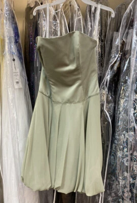 (Celadon Green) Alfred Angelo Size 14 Women’s Short Formal Dress - Image 1 of 2