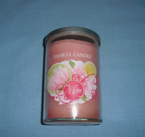 NEW Yankee Candle USA Deerfield Mom 20 oz double wick 1254685 - Picture 1 of 4