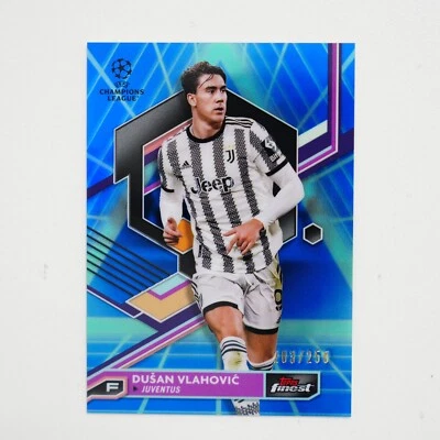 2022-23 Topps Finest Blue Aqua Vaporwave Dusan Vlahovic /250 #72 - Image 1 of 2