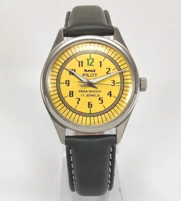 HMT Pilot Yellow Dial 17 Jewels Mechanical Hand winding For Men's Wrist Watch - Image 1 of 4