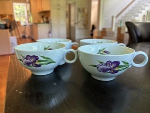 Set Of 4 Universal Iris Teacups - Picture 1 of 7