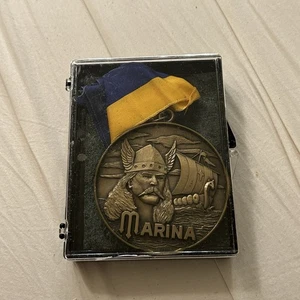 "Medalla de bronce Jostens vintage Marina High School Vikings 3""" - Imagen 1 de 7